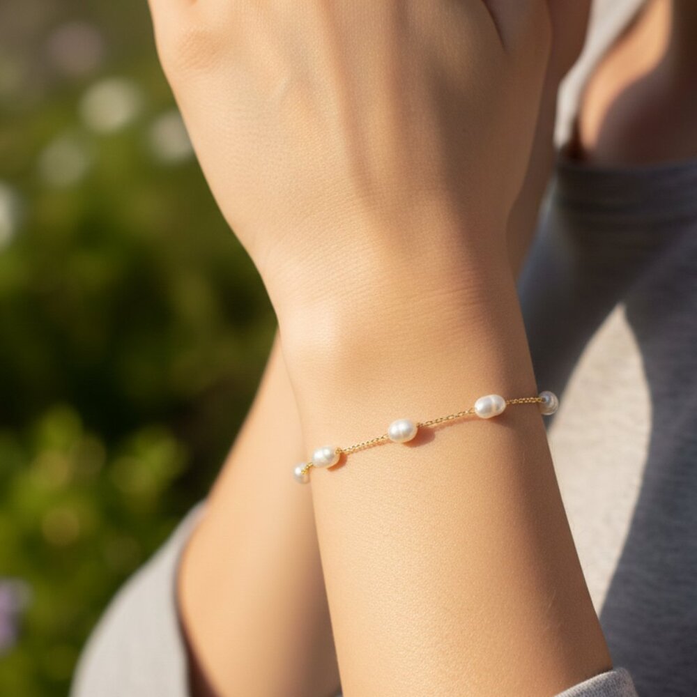 Chic & Stylish Bracelet – A Thoughtful Gift for Women and Girls,DYC1218